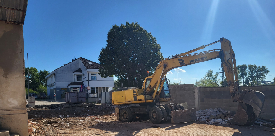Demolice staré hospody v Rosicích nad Labem